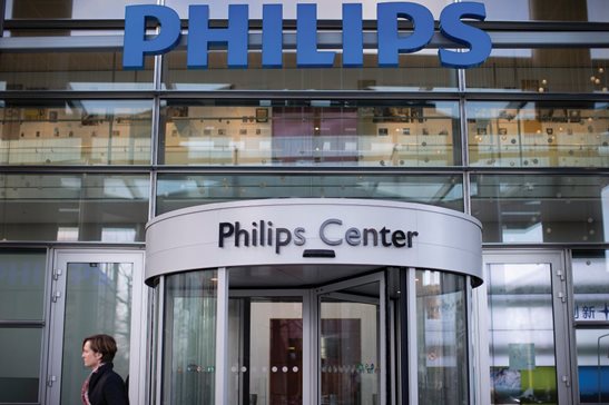 Medical device maker Philips will pay $1.1 billion to settle personal injury lawsuits in the U.S. over its defective sleep apnea machines. The announcement Monday is another step toward resolving one of the biggest medical device recalls in history, which has dragged on for nearly three years. AP Photo/Peter Dejong, File